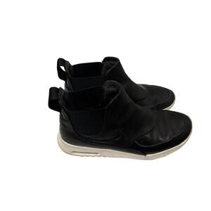 Nike Air Max Leather Slip-On Boots Men’s Size 10 Black Chelsea Sneaker Hybrid